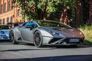 รถสปอร์ตสุดเท่ Lamborghini Huracan